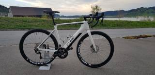 E-Bike kaufen: CUBE Cube agree Hybrid Nouveau