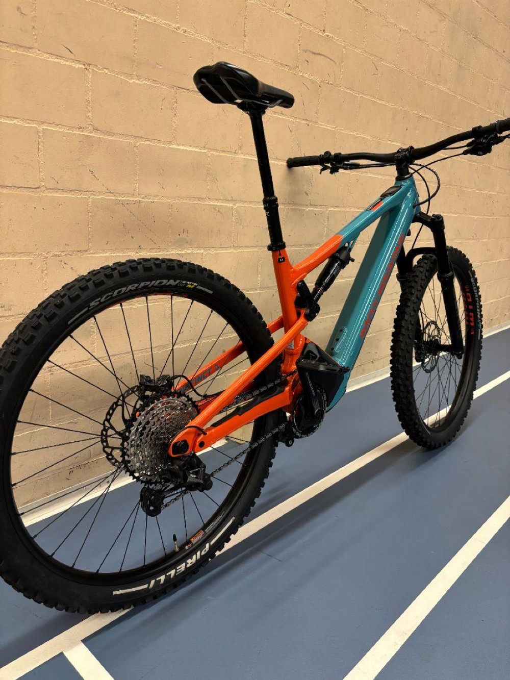 E-Bike kaufen: ROCKY MOUNTAIN Instinct Powerplay Vélo de test