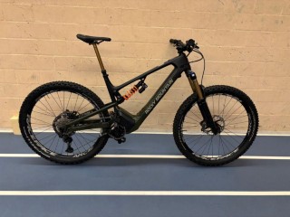 E-Bike kaufen: ROCKY MOUNTAIN Altitude Powerplay Testvelo