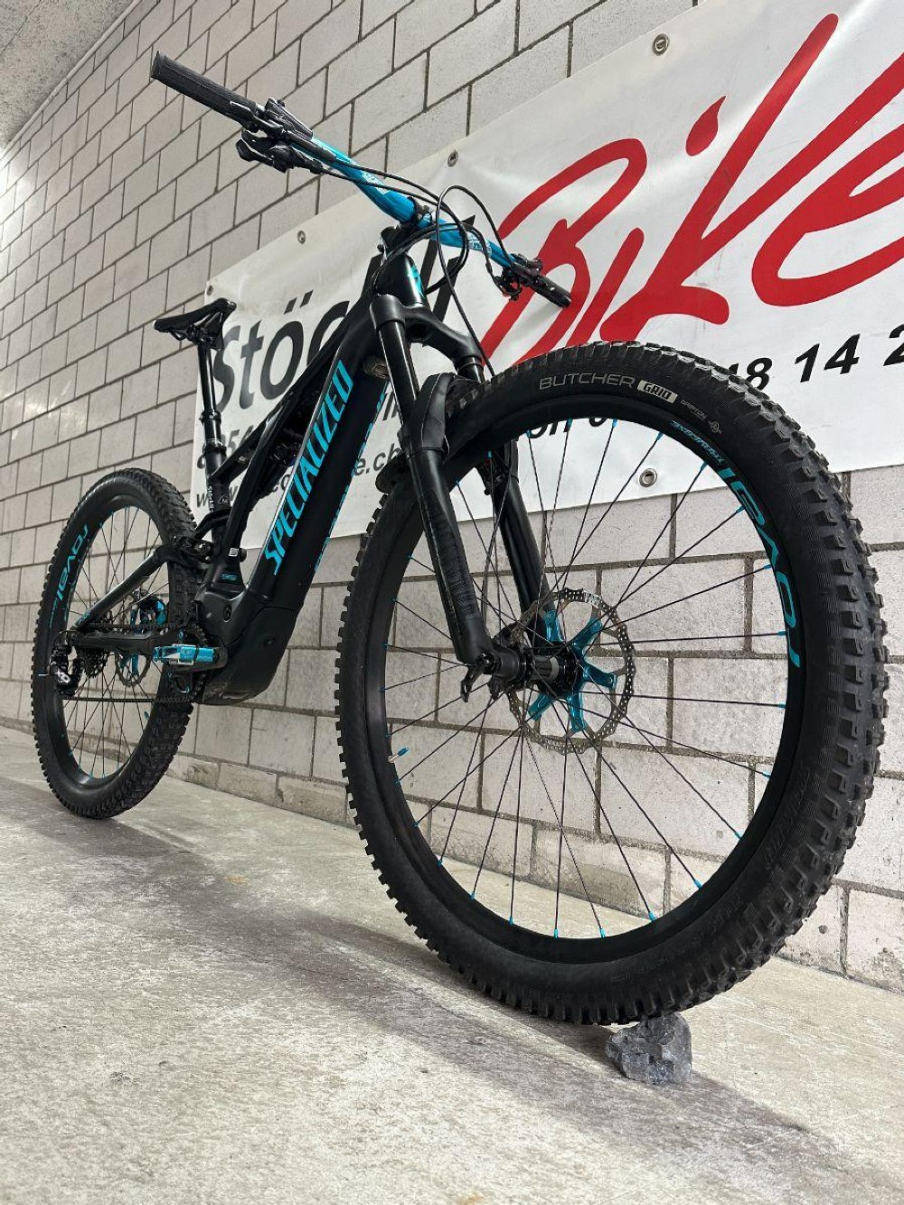 E-Bike kaufen: SPECIALIZED Levo FSR Custom Occasion