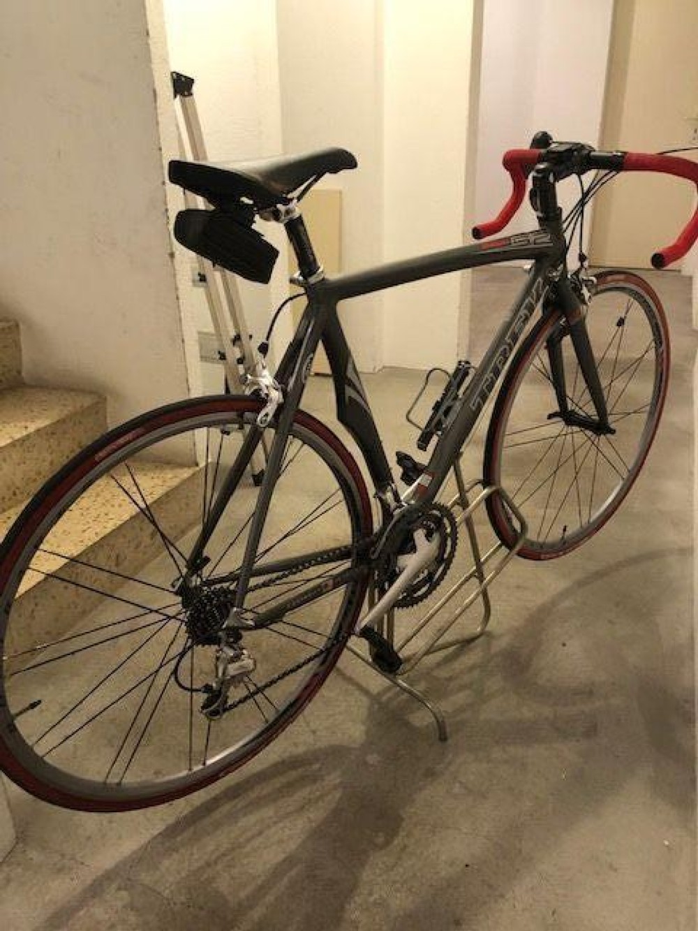 Vélo de course kaufen: TREK Madone 5.2 Occasion