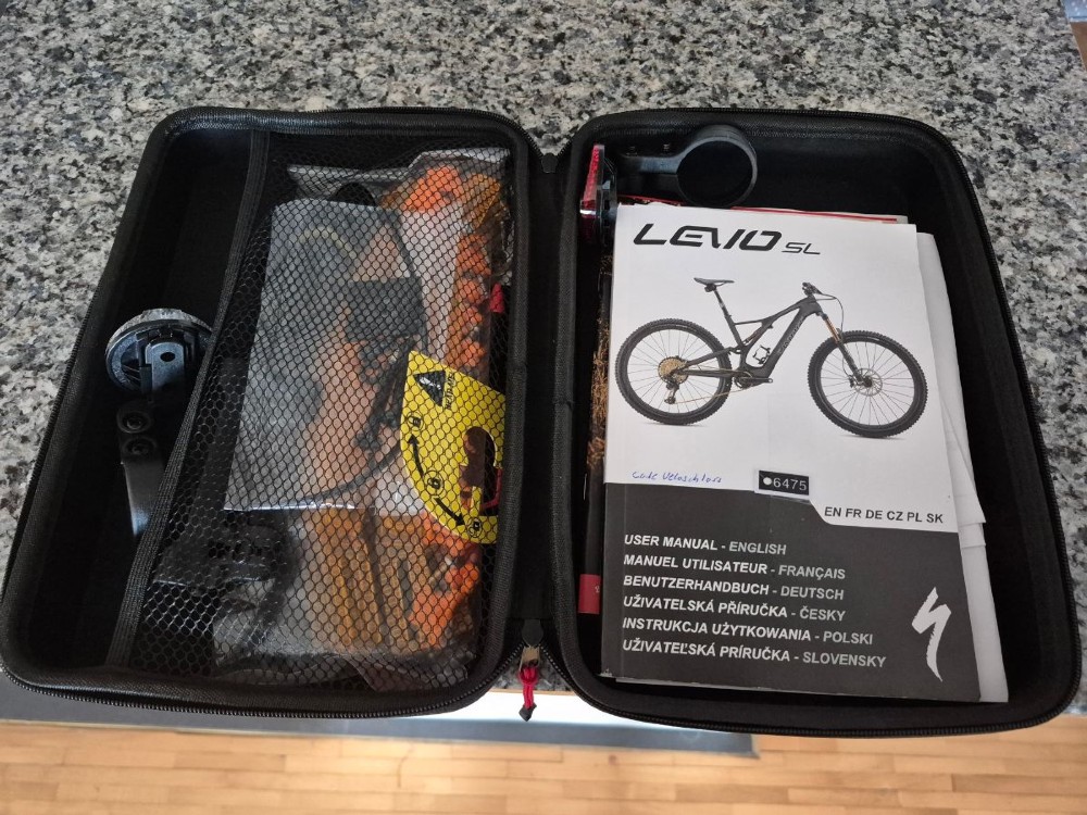 E-Bike kaufen: SPECIALIZED Levo SL Comp Carbon Occasion